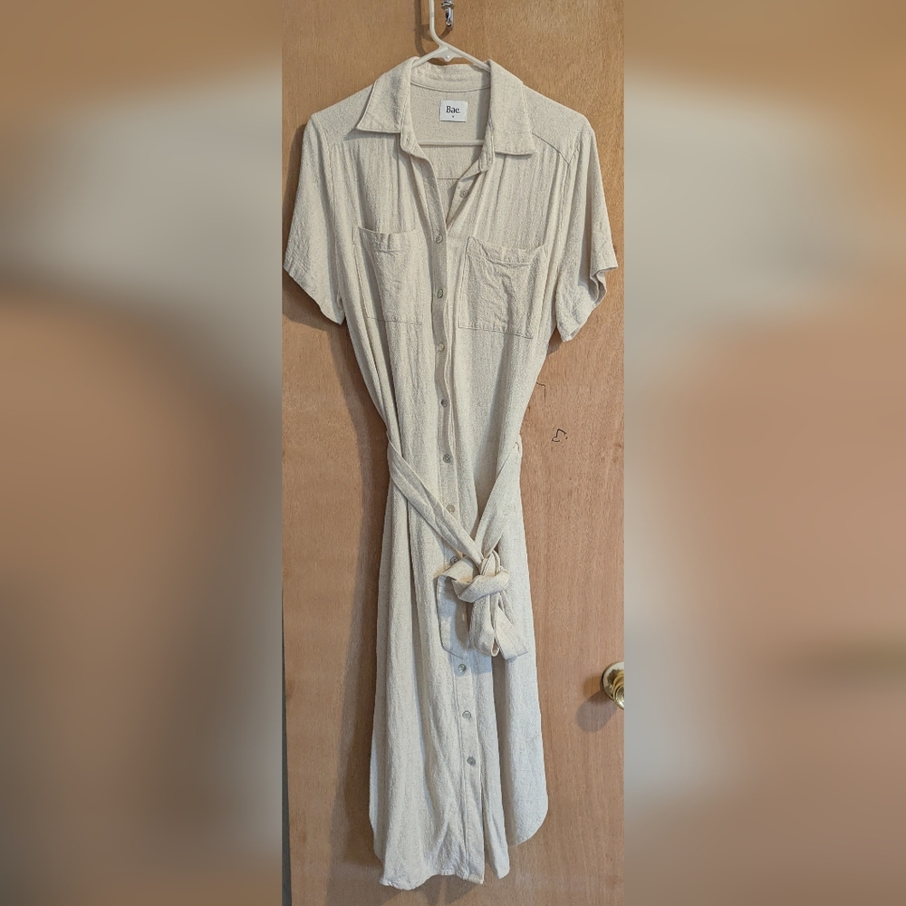 Bae. Button-Down Dress - Picture 2 of 9